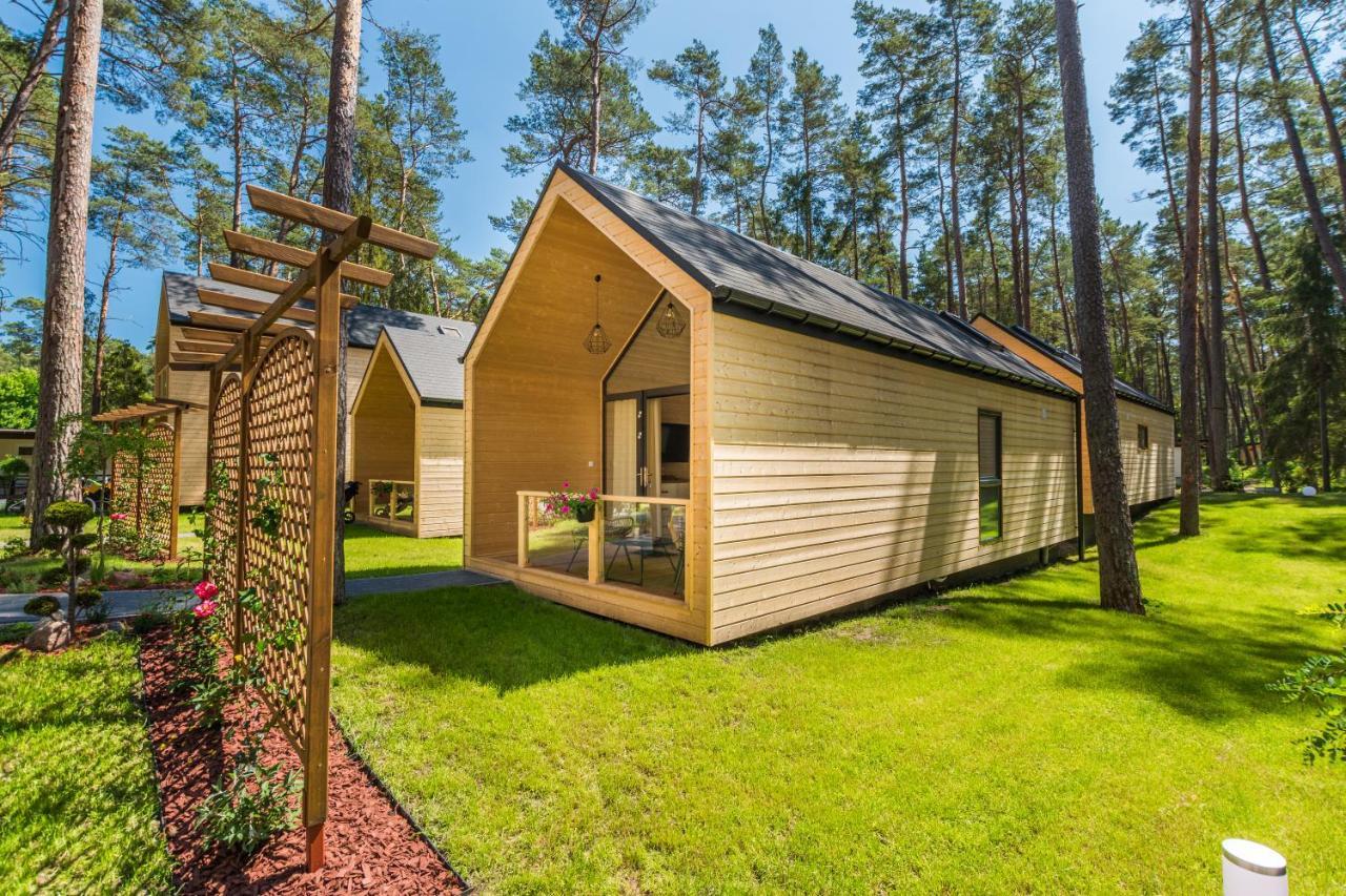 Bursztynowo Osrodek Wczasowy Villa ชตูตอวอ ภายนอก รูปภาพ