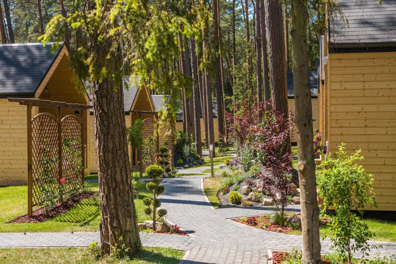 Bursztynowo Osrodek Wczasowy Villa ชตูตอวอ ภายนอก รูปภาพ