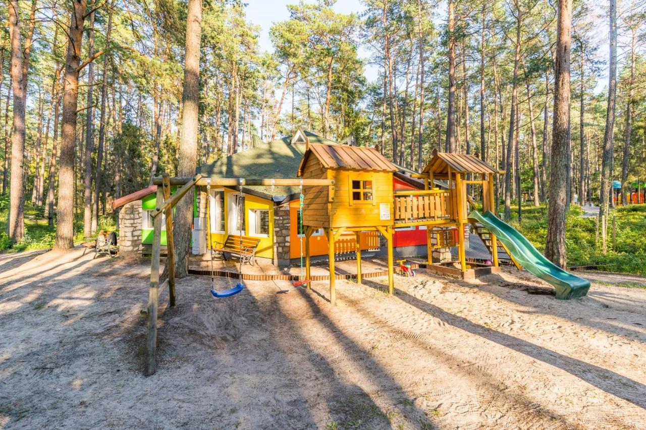 Bursztynowo Osrodek Wczasowy Villa ชตูตอวอ ภายนอก รูปภาพ