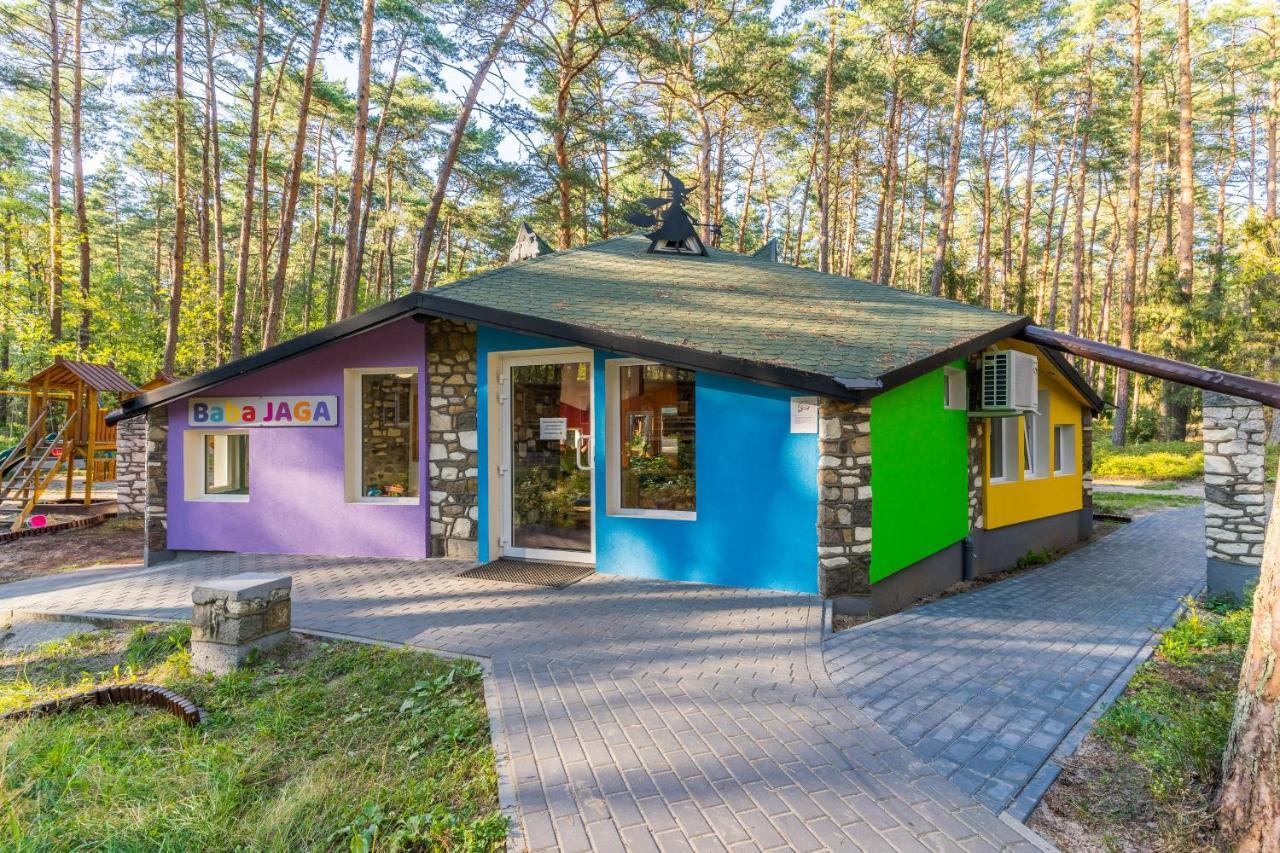 Bursztynowo Osrodek Wczasowy Villa ชตูตอวอ ภายนอก รูปภาพ