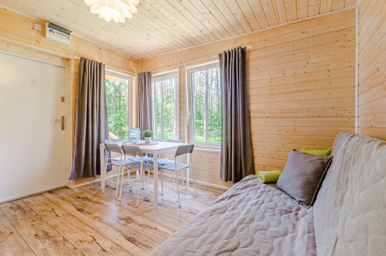 Bursztynowo Osrodek Wczasowy Villa ชตูตอวอ ภายนอก รูปภาพ
