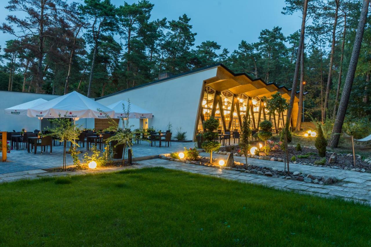 Bursztynowo Osrodek Wczasowy Villa ชตูตอวอ ภายนอก รูปภาพ